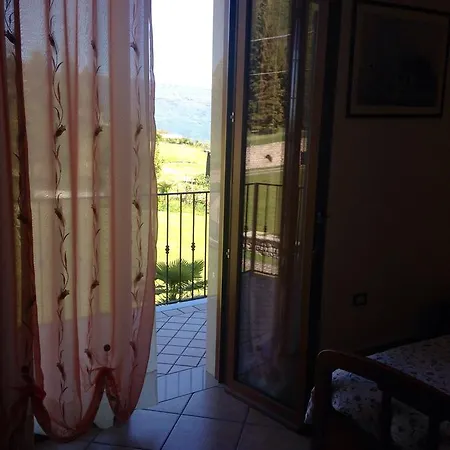Hotel Garni Marika à Gargnano Extérieur photo