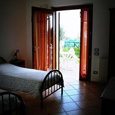 Hotel Garni Marika à Gargnano Extérieur photo