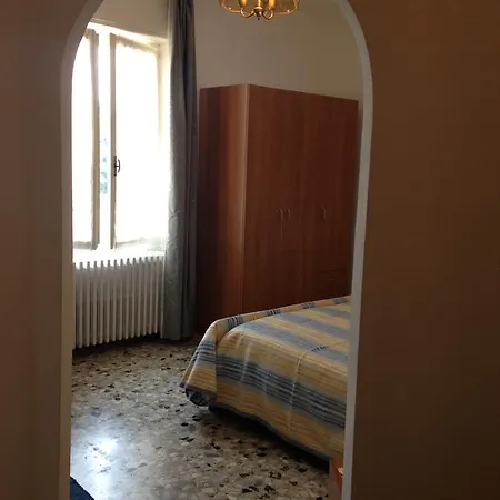Hotel Garni Marika à Gargnano Extérieur photo
